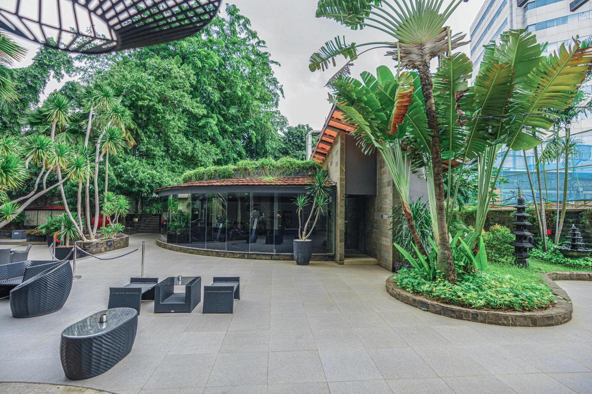 Hotel Kimaya Slipi Jakarta By Harris Екстер'єр фото